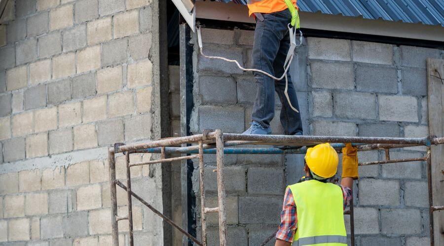 Professional gutter cleaning in Federal Dam, MN
